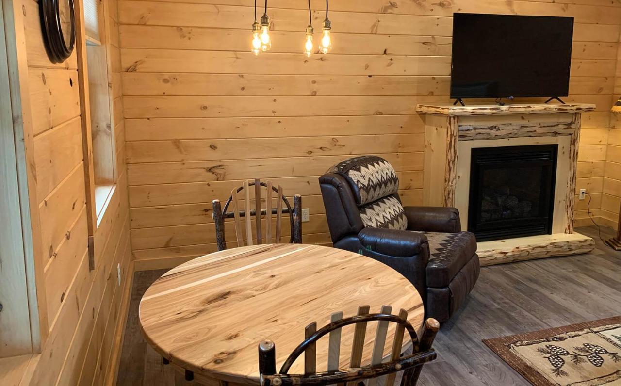 Briarwood Cabin By Amish Country Lodging เบอร์ลิน ภายนอก รูปภาพ